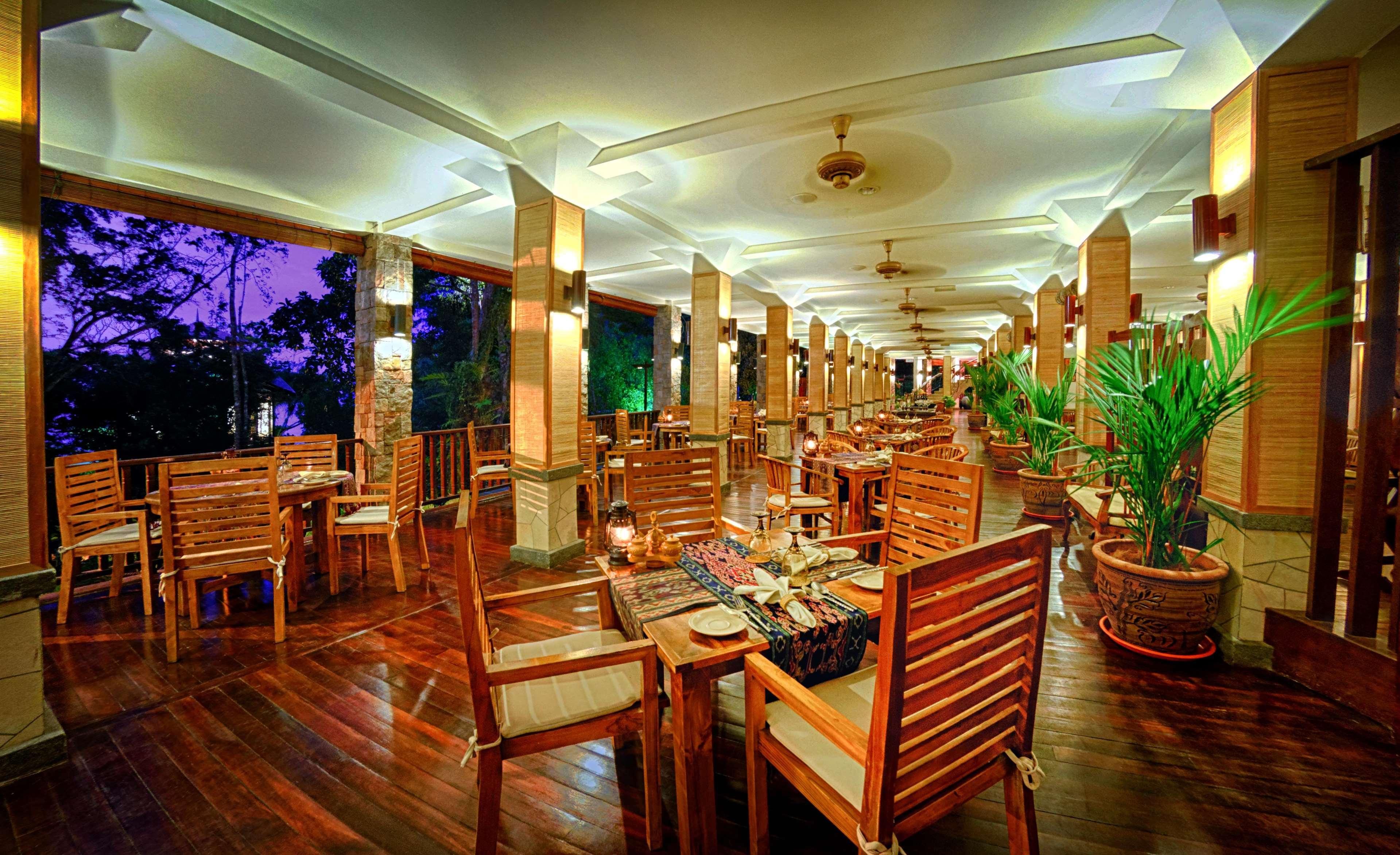 Bunga Raya Island Resort & Spa Pulau Gaya Buitenkant foto