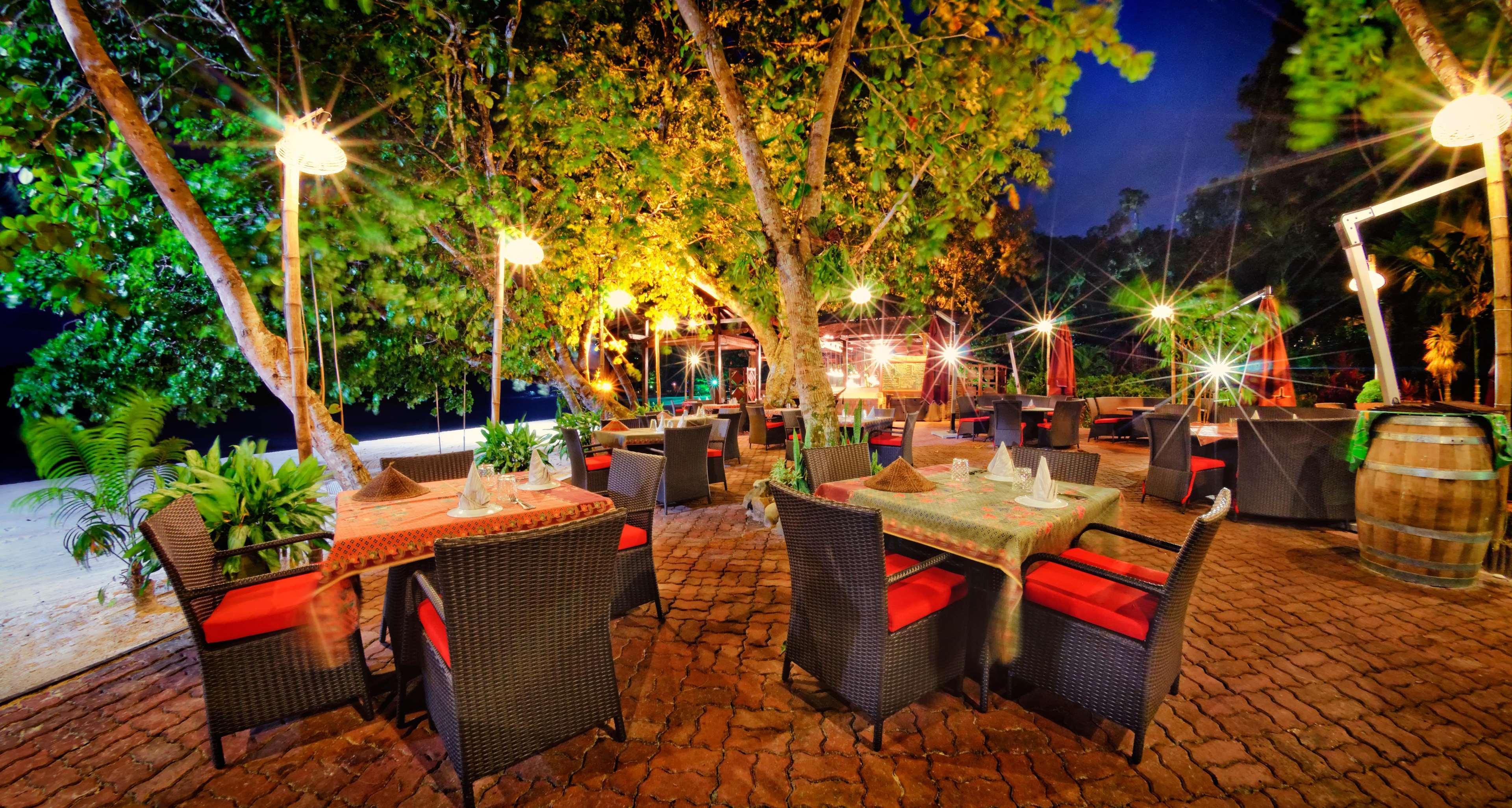 Bunga Raya Island Resort & Spa Pulau Gaya Buitenkant foto