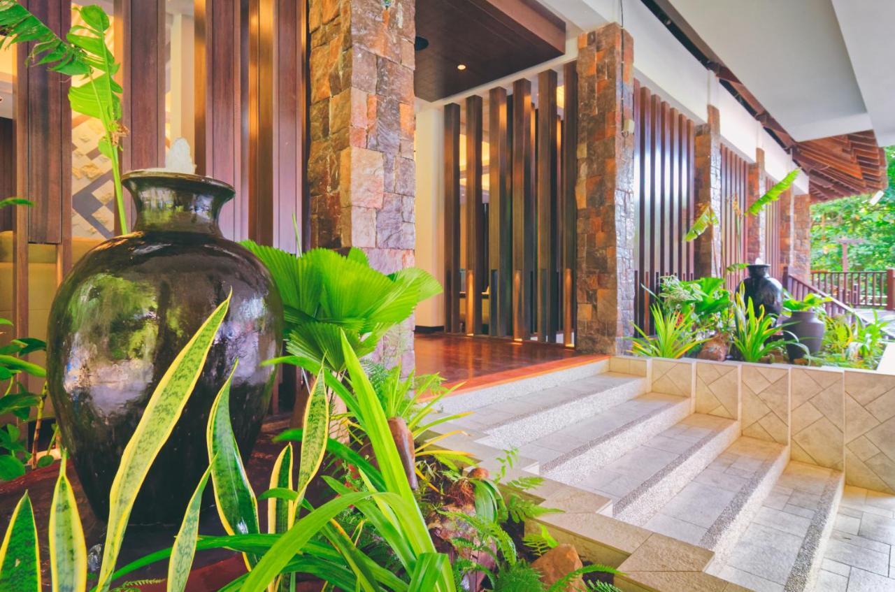 Bunga Raya Island Resort & Spa Pulau Gaya Buitenkant foto